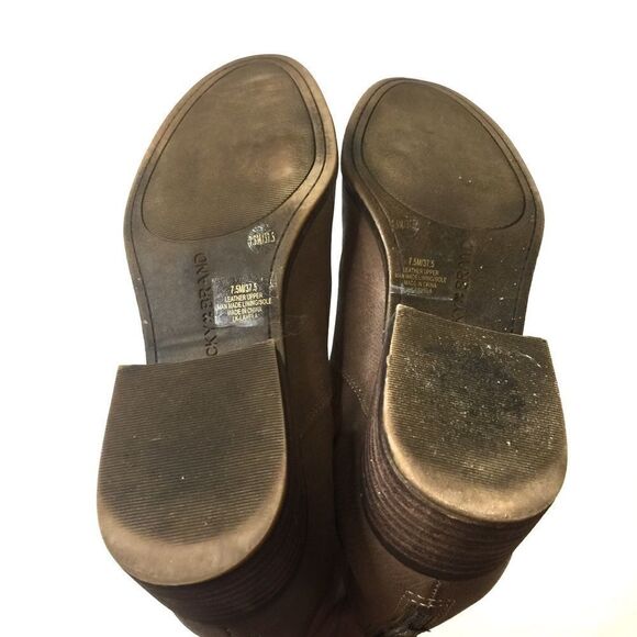 Lucky Brand Lahela Bootie in Size 7.5M - Picture 10 of 10